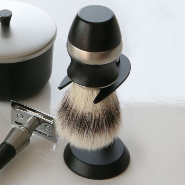 Kit Rasage Blaireau Poils Naturels Avec Support - Brosse 10 Cm, Manche Métal, Couleur Noir, Marque Haryali London