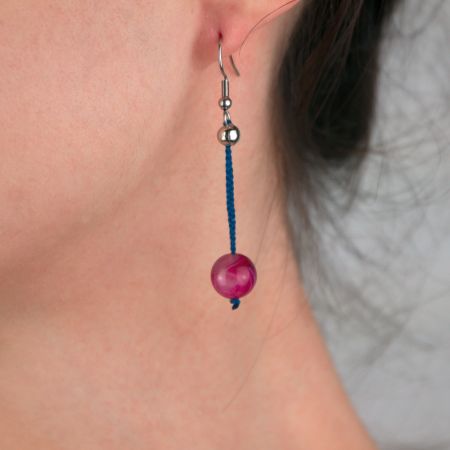 Boucles d'oreilles - Agate rose sur soie tressée bleue