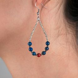 Boucles d'oreilles gouttes - 6 Lapis-lazulis bleus et 1 Jaspe rouge