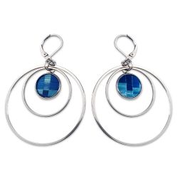 Boucles d'oreilles "anneaux" en marqueterie de paille argentées - Bleu